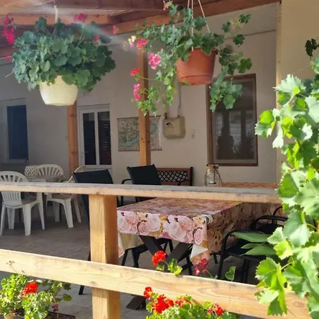 In 51893 Apartamento *