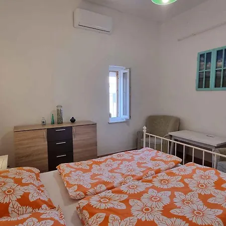 Apartamento In 51893 *